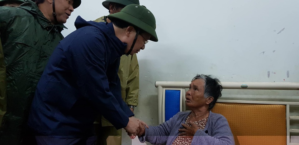 Thị trấn ven biển "nín thở" chờ bão - 10 Thị trấn ven biển "nín thở" chờ bão - 10