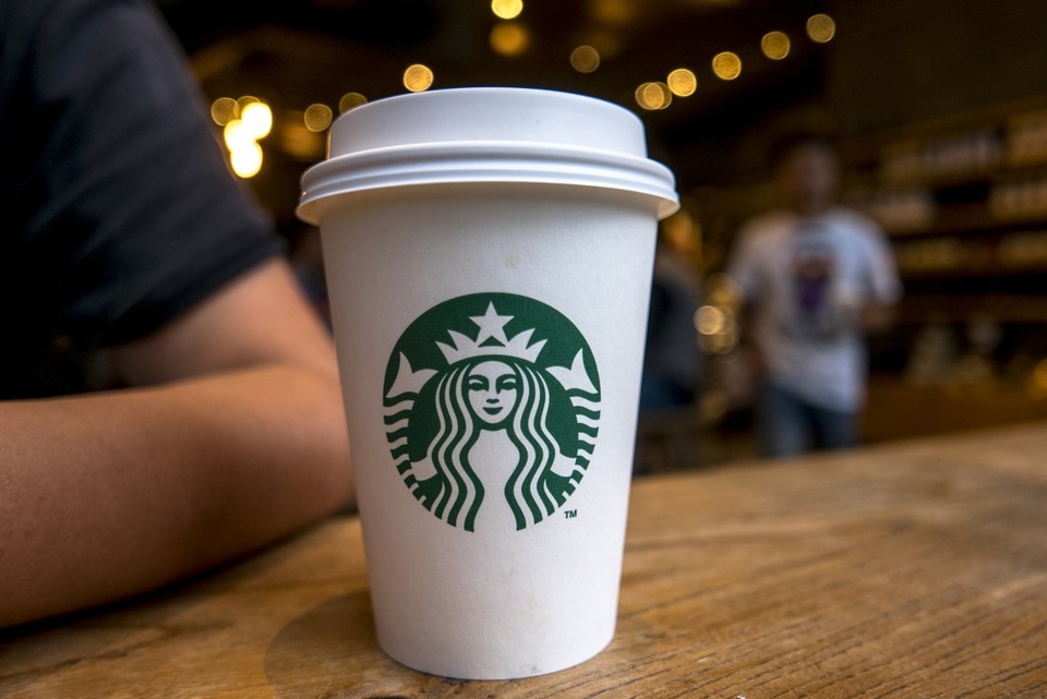 Ý nghĩa bất ngờ sau những tên thương hiệu nổi tiếng thế giới - 8 Starbucks là tên của một nhân vật trong tiểu thuyết “Moby-Dick”