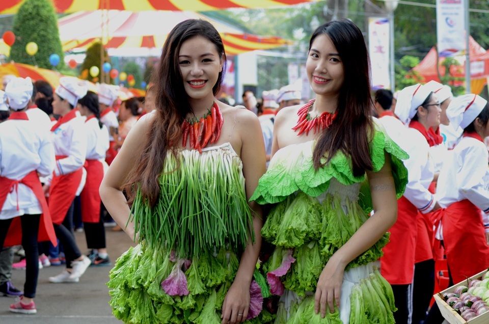 Thực phẩm xanh, sạch trở thành chất liệu sáng tạo cho nhiều ý tưởng độc đáo.