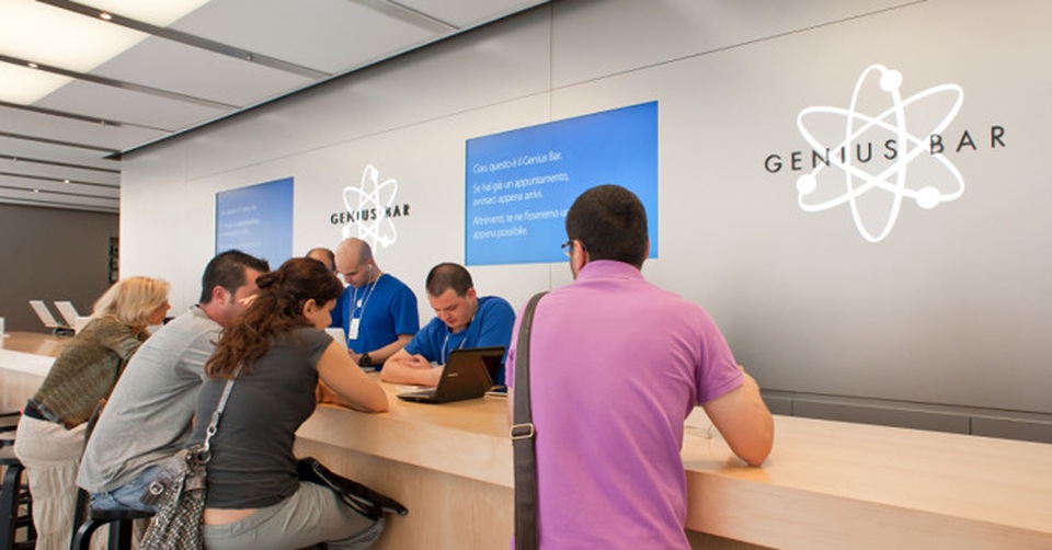 Genius Bar - một trong những biểu tượng của chuỗi cửa hàng Apple Store.