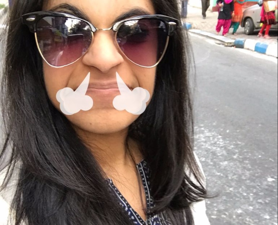 Độc đáo ứng dụng cho phép người dùng "hóa thân" thành biểu tượng emoji - 2 Độc đáo ứng dụng cho phép người dùng "hóa thân" thành biểu tượng emoji - 2
