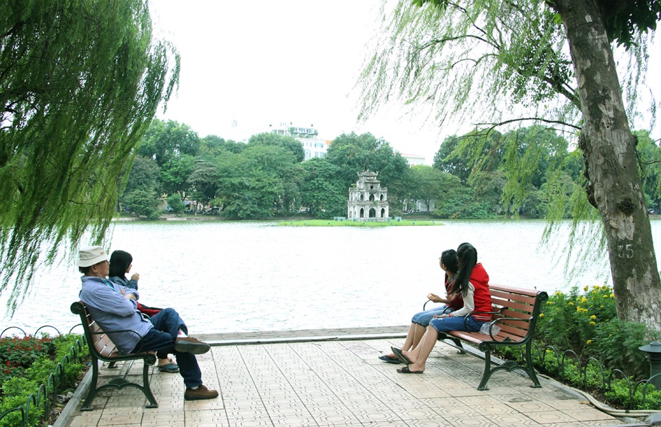 Cuối tuần này người Hà Nội "đêm ngủ phải đắp chăn" - 1 Miền Bắc đón đợt không khí lạnh nhẹ vào cuối tuần.