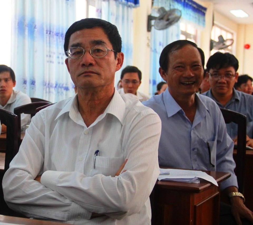 Vụ tàu vỏ thép hư hỏng: 2 công ty đóng tàu cam kết sửa chữa, tỉnh vẫn kiến nghị truy tố - 1 Đại tá Đặng Ngọc Oanh, Giám đốc Công ty TNHH MTV Nam Triệu cam kết khắc phục sửa chữa tàu cho ngư dân.