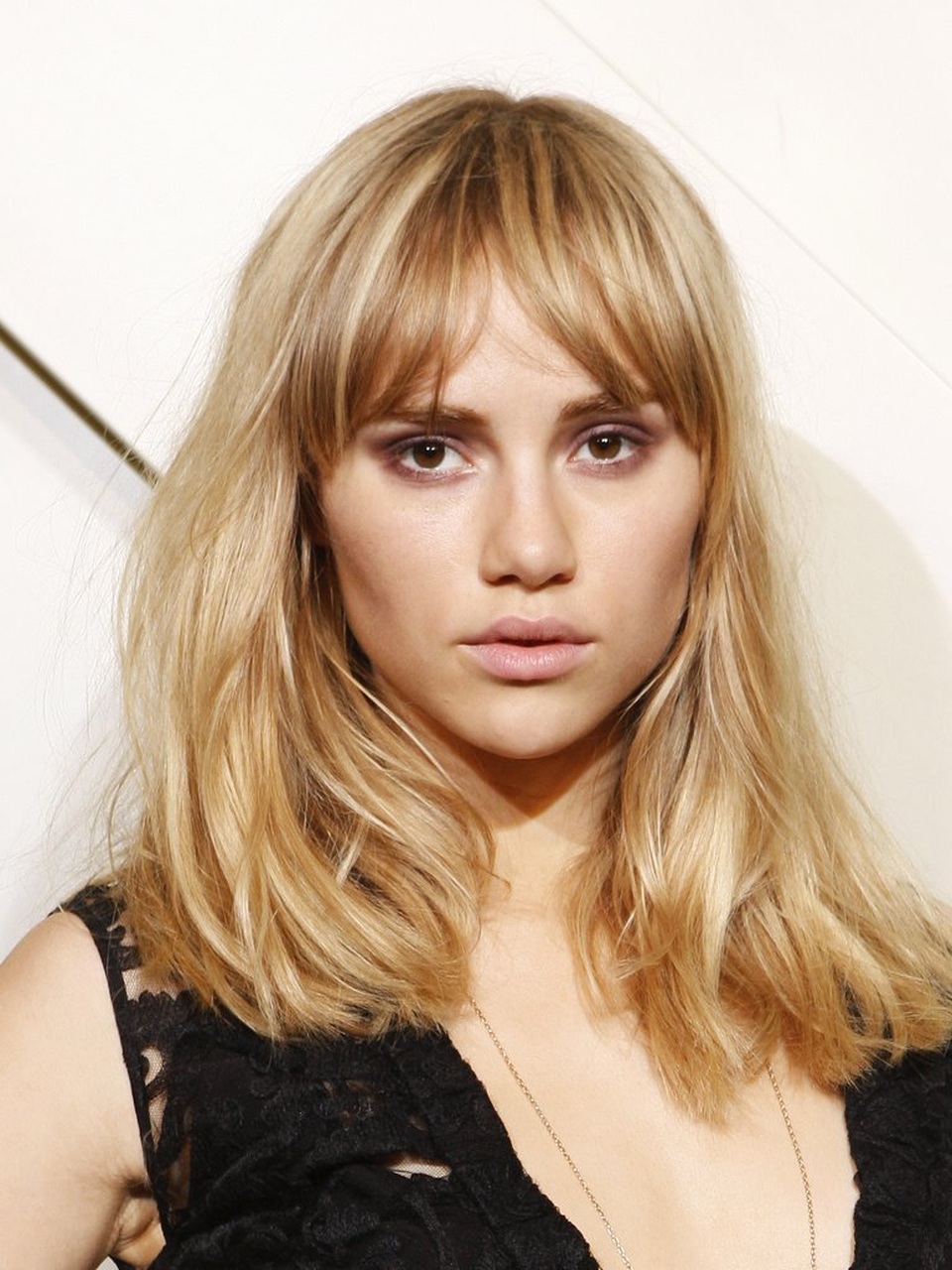 “Tóc mái mưa” khiến người đẹp showbiz “mê mẩn” - 8 Nữ diễn viên Suki Waterhouse