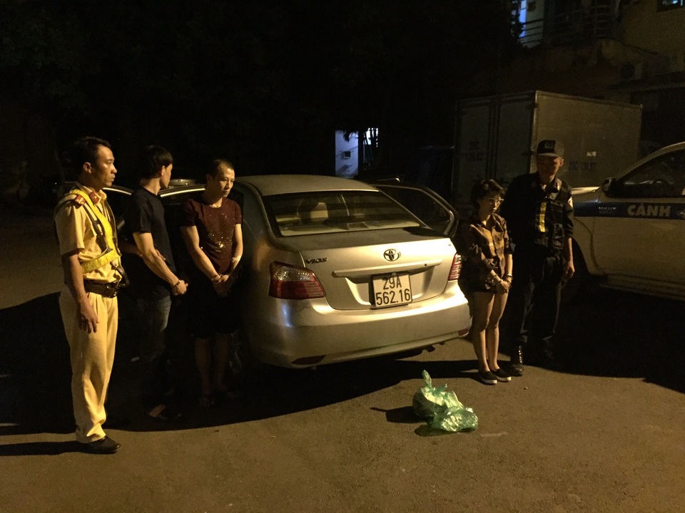 3 đối tượng và xe ô tô dùng để vậ chuyển ma túy