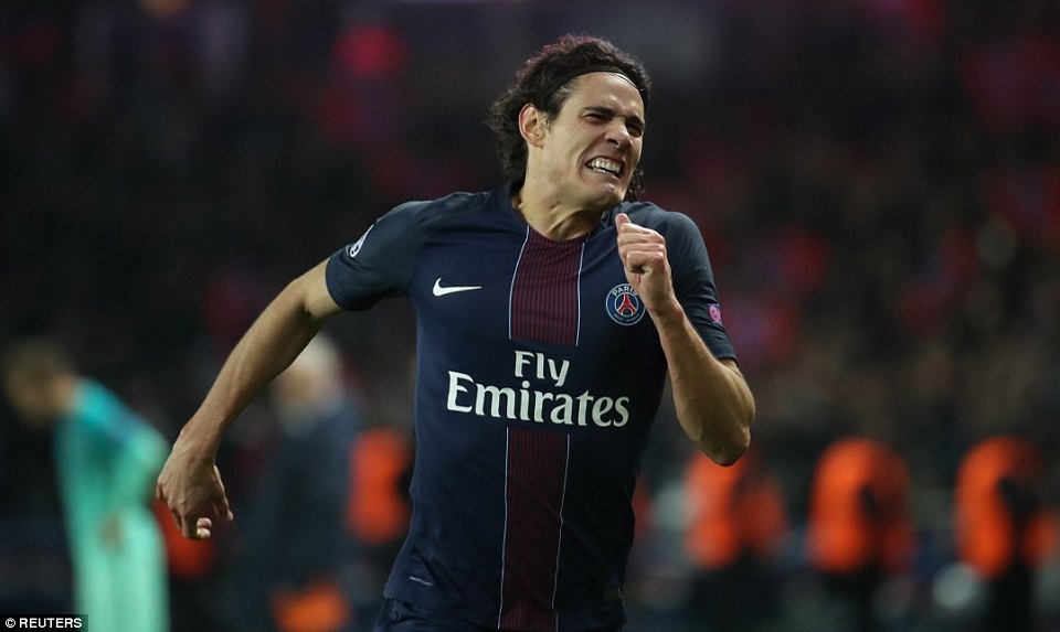 Những khoảnh khắc đáng nhớ trong ngày Barca thảm bại trước PSG - 1
Cavani chính là cầu thủ được chú ý nhiều nhất bên phía PSG