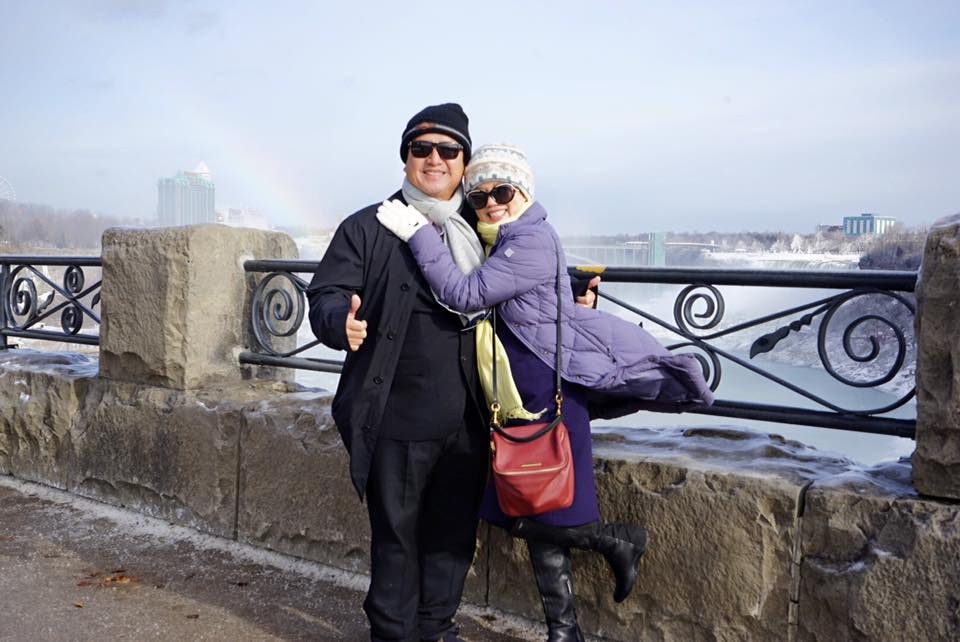 Vợ chồng “Táo Giao thông” Chí Trung lãng mạn giữa trời Tây - 7