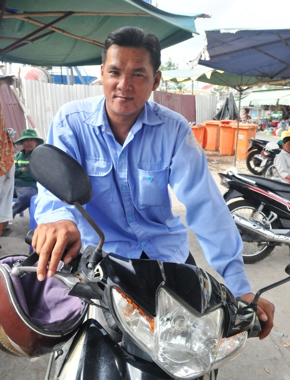 Những bác tài xe ôm chuyên giúp người gặp nạn, săn bắt trộm cướp - 3
Nhờ tin báo kịp thời của anh Huỳnh Thanh Cần, Công an thị trấn Giồng Riềng bắt nhanh đối tượng trộm cắp tài sản vào dịp cần tết vừa rồi