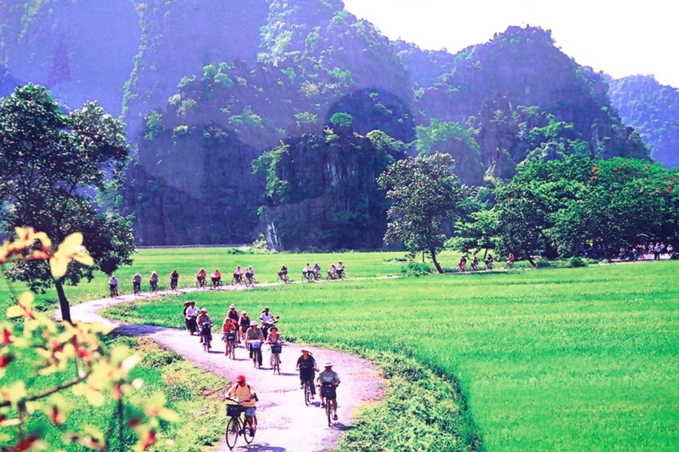 Ngắm “non nước Ninh Bình” qua ảnh - 4 Đường vào Thái Vi (ảnh: Phạm Văn Hải)
