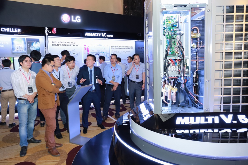 LG ra mắt sản phẩm điều hòa trung tâm Multi V5 - 1 Sự kiện ra mắt máy điều hòa công nghiệp Multi V5 của LG.