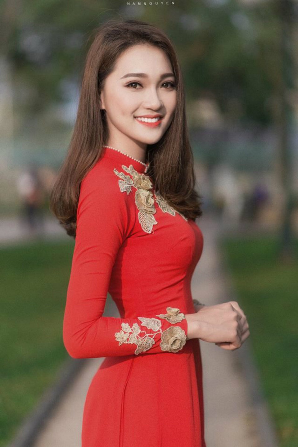 Hot girl Nghệ An bất ngờ lọt top Ảnh online Hoa hậu hoàn vũ VN - 1 Hot girl PG Nghệ An - Nguyễn Thị Ngọc Nữ