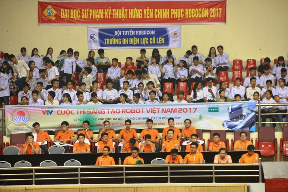 Khởi tranh chức vô địch “chinh phục đĩa bay” cuộc thi robocon 2017 - 5 Khởi tranh chức vô địch “chinh phục đĩa bay” cuộc thi robocon 2017 - 5