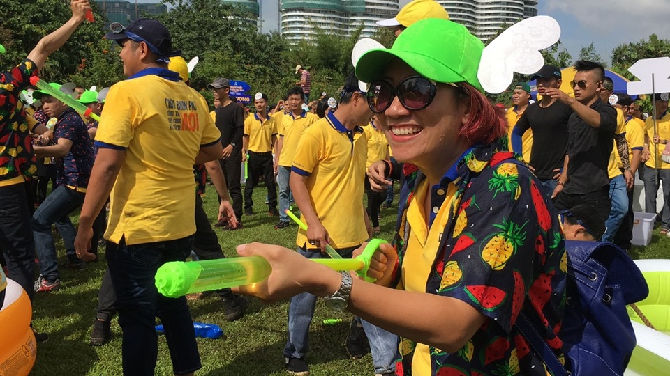 Những “chiến binh” không chỉ giỏi chuyên môn mà còn có tài năng đáng nể - 13 Chiến là chiến, cười là cười