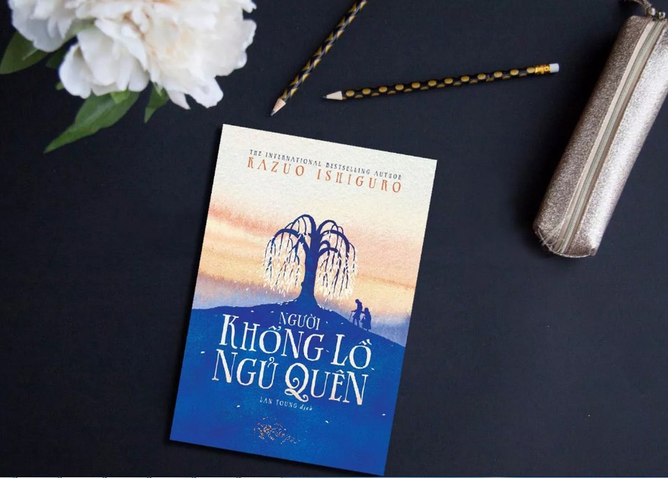 Kazuo Ishiguro: Đọc Sherlock Holmes cả tuổi thơ và giành Nobel Văn học - 5 Kazuo Ishiguro: Đọc Sherlock Holmes cả tuổi thơ và giành Nobel Văn học - 5