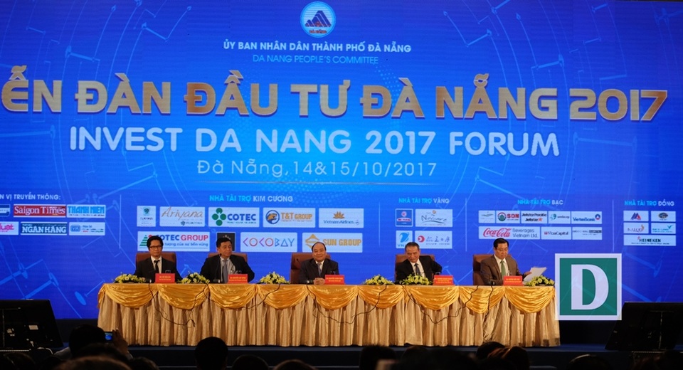 Thủ tướng: Phát triển Đà Nẵng thành một đô thị lớn mạnh như Singapore - 2 Diễn đàn Đầu tư Đà Nẵng vừa diễn ra sáng 15/10