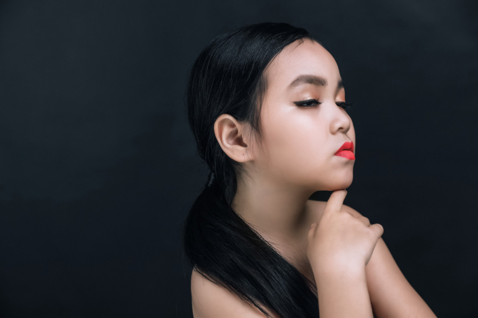 Phương Vy - Một bức hình chân dung đẹp đòi hỏi rất nhiều yếu tố từ hướng sáng, bố cục đến bối cảnh. Và đặc biệt sự thành công của bộ ảnh với biểu cảm, thần thái, tạo dáng của mẫu đóng vai trò chủ đạo.