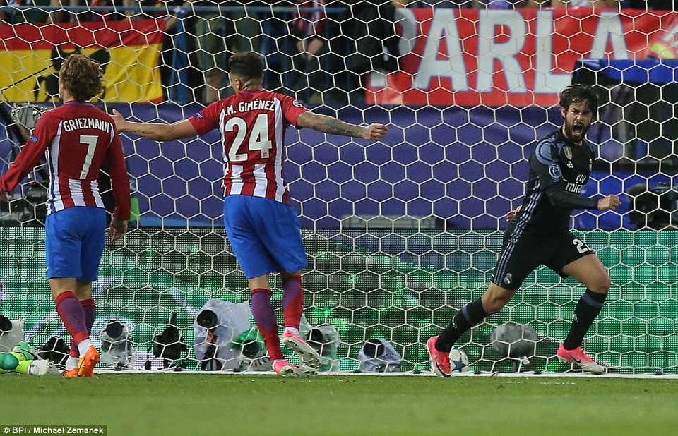 Những khoảnh khắc Real Madrid bại trận trên sân của Atletico - 21
Real Madrid trước cơ hội phá dớp lịch sử với đội vô địch Champions League, họ sẽ gặp Juventus ở chung kết
