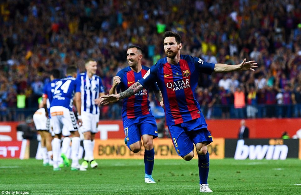Những khoảnh khắc đưa Barca vô địch Cúp Nhà vua trong ngày chia tay HLV Enrique - 9
Messi mở tỷ số 1-0 cho Barcelona ở phút 30