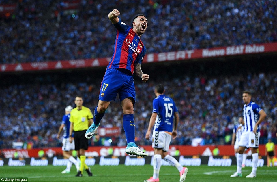 Những khoảnh khắc đưa Barca vô địch Cúp Nhà vua trong ngày chia tay HLV Enrique - 4
Alacer ấn định thắng lợi 3-1 cho Barcelona ở cuối hiệp 1