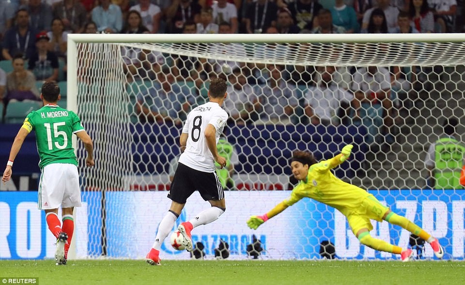 Những khoảnh khắc “xe tăng” Đức nhấn chìm Mexico - 12
Goretzka lập cú đúp chỉ sau 8 phút