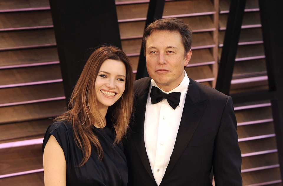 9 người đẹp showbiz hẹn hò “tỷ phú USD” - 2 Nữ diễn viên Talulah Riley và doanh nhân tỷ phú Elon Musk