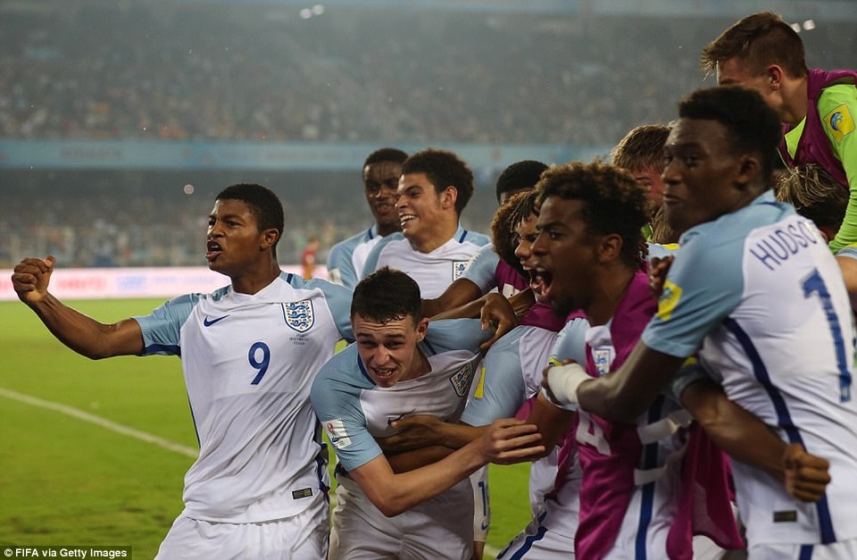 Thắng đậm Tây Ban Nha, U17 Anh vô địch World Cup U17 - 6
Trong năm 2017, bóng đá Anh đã vô địch U20 World Cup và U17 châu Âu