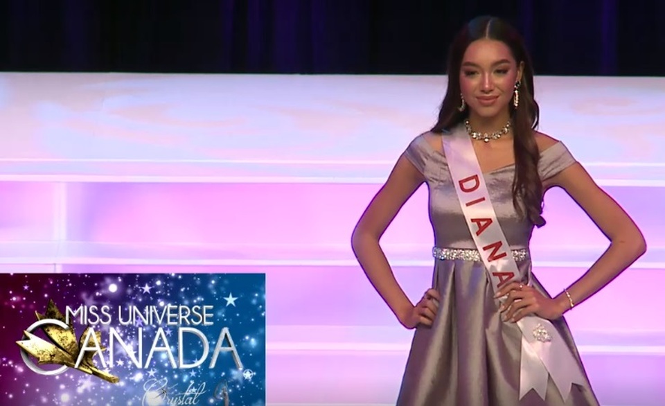 Diana xuất hiện trong phần catwalk của top 20.