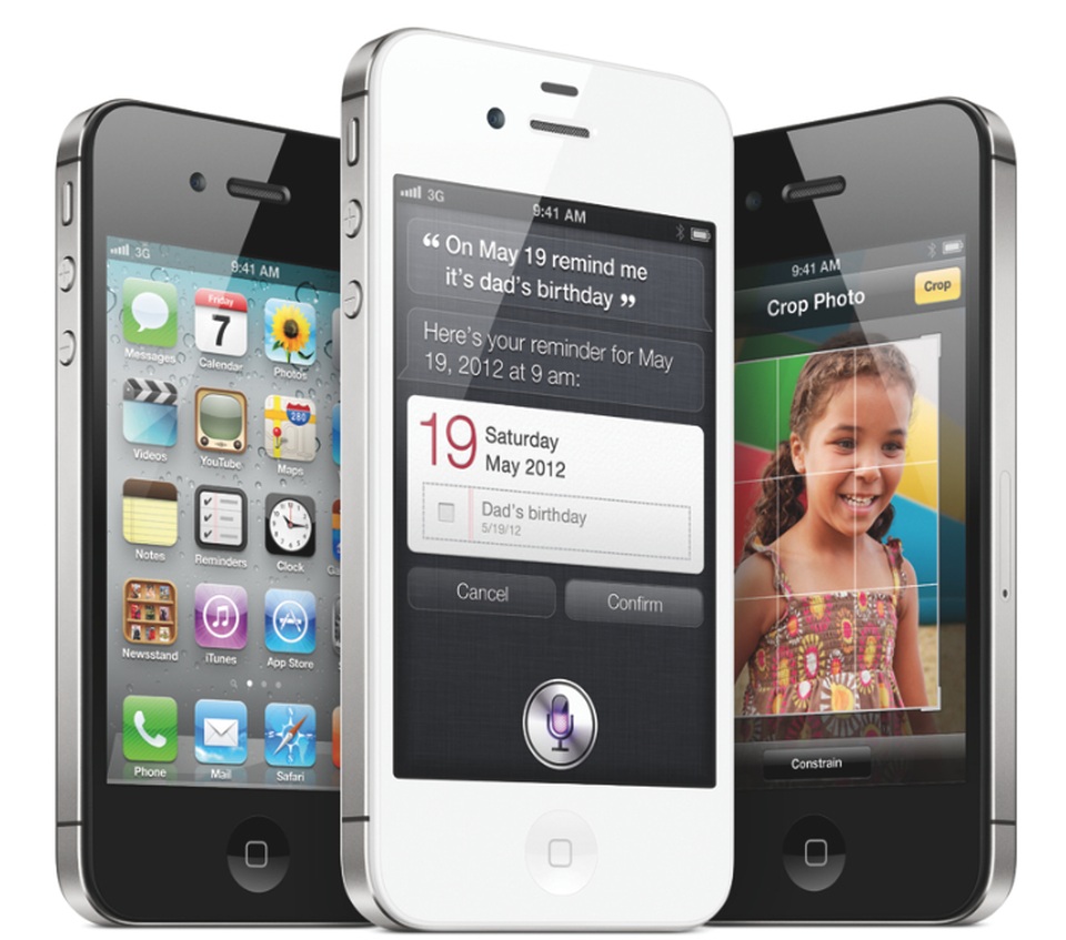 Apple quyết định dời ngày ra mắt iPhone mới vào tháng 10 để kích cầu nhu cầu mua sắm trong dịp lễ cuối năm. iPhone 4S đánh dấu sự xuất hiện của trợ lý ảo Siri, nền tảng tin nhắn iMessage. Đây cũng là sản phẩm cuối cùng của Steve Jobs - và được công bố đúng 1 ngày trước khi ông chết vì bệnh ung thư.