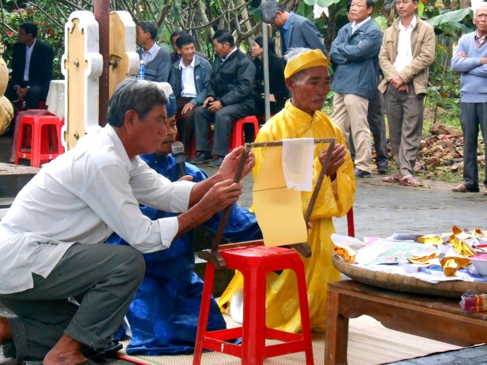Hội An: Rộn ràng lễ giỗ Tổ nghề mộc Kim Bồng - 4 Hội An: Rộn ràng lễ giỗ Tổ nghề mộc Kim Bồng - 4