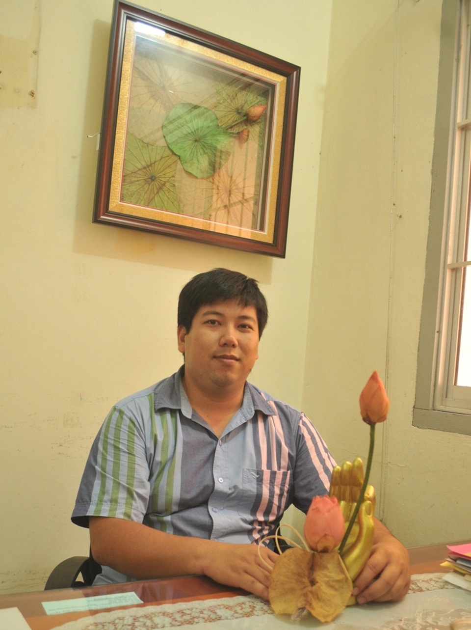Thạc sĩ Hóa bỏ trời Âu… về Đồng Tháp làm hoa sen “sống lâu” - 4 Với những bạn trẻ ấp ủ khởi nghiệp, Chí Công chỉ muốn tặng một từ, đó là Làm và phải biết chấp nhận thất bại để sau lần thất bại là chúng ta đứng dậy... làm tiếp