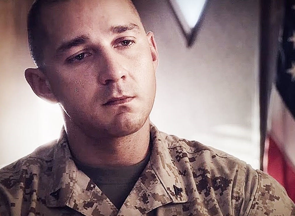 Phim của tài tử Hollywood bán được “kịch kim”… 3 vé - 2 Shia LaBeouf trong “Man Down”