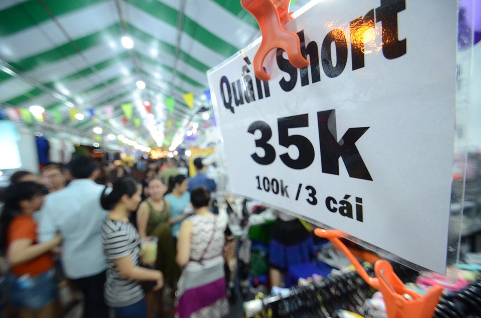 Giá cả khá mềm.