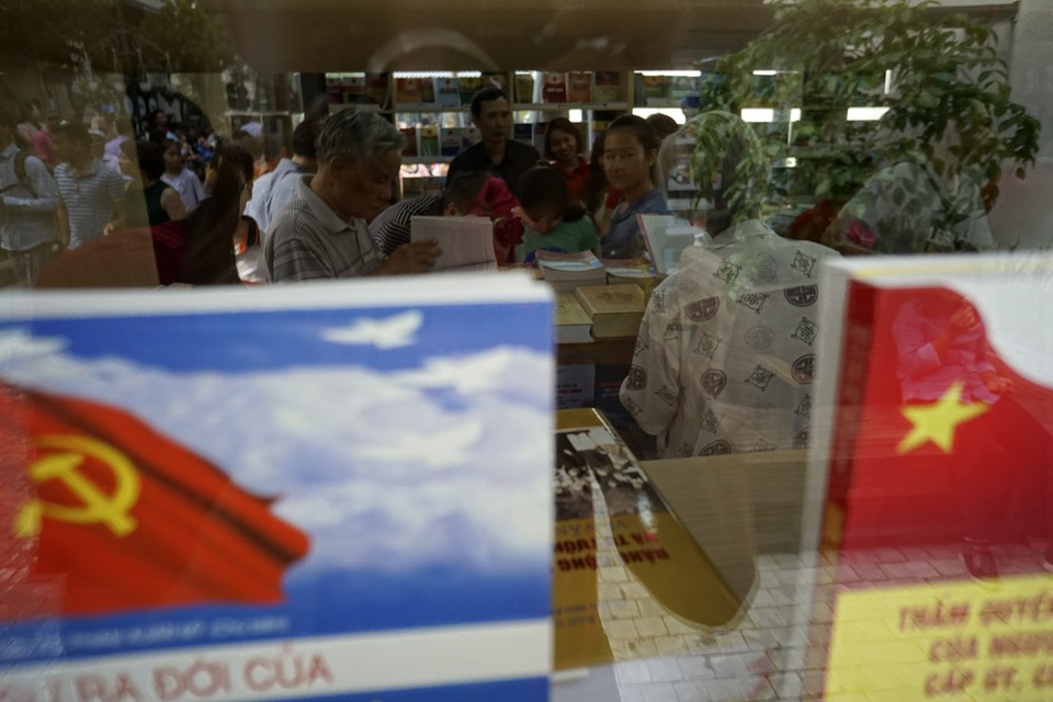 Độc đáo phố sách Hà Nội ngày khai trương - 6 Độc đáo phố sách Hà Nội ngày khai trương - 6