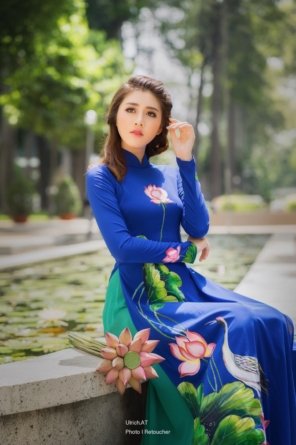 Người mẫu Trần Kim Thủy e ấp trong BST Vườn yêu của NTK Tommy Nguyễn - 2 Người mẫu Trần Kim Thủy e ấp trong BST Vườn yêu của NTK Tommy Nguyễn - 2