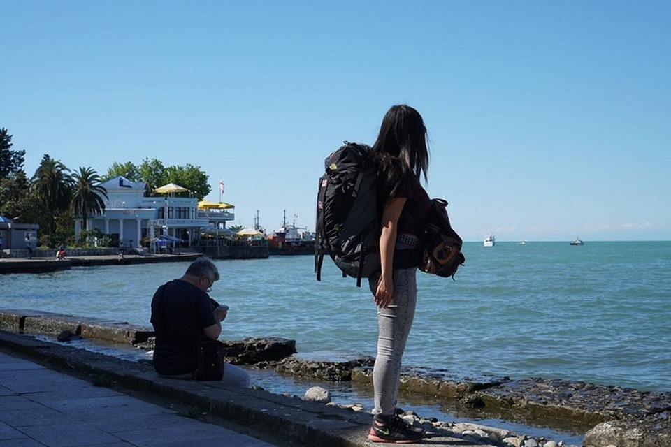 Cô gái 28 tuổi nghỉ việc một năm để đi du lịch khắp châu Á - 7 Biển Đen, Batumi, Georgia/Gruzia, tháng 6, năm 2017