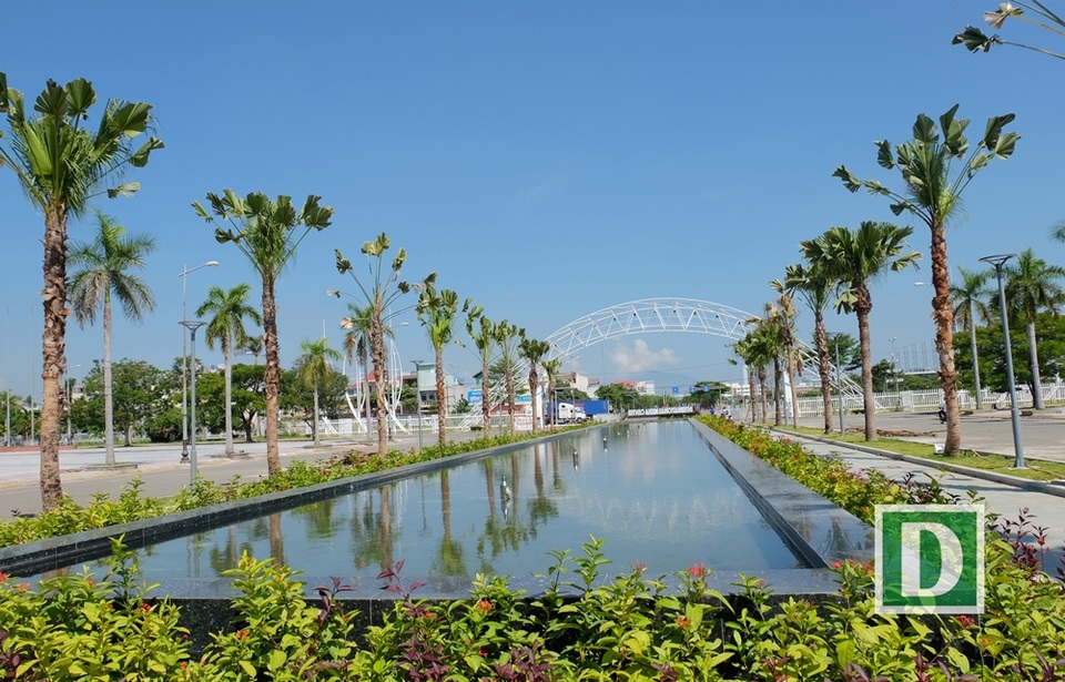 Tiền cảnh Trung tâm