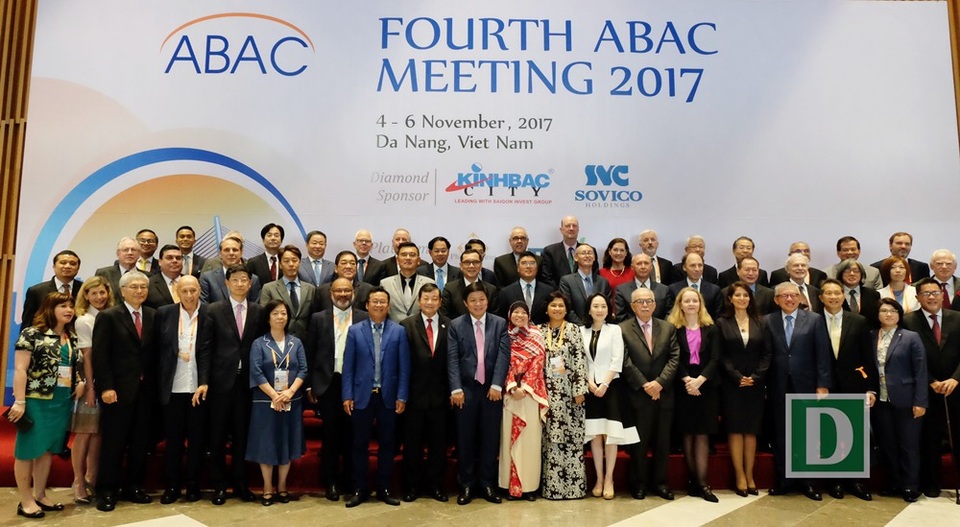 Không phát triển công nghệ cao, ta mãi đi làm thuê, “ráo mồ hôi là hết tiền” - 2 Các thành viên Hội đồng tư vấn doanh nghiệp APEC (ABAC) tham dự kỳ họp thứ 4 năm 2017 tại Đà Nẵng