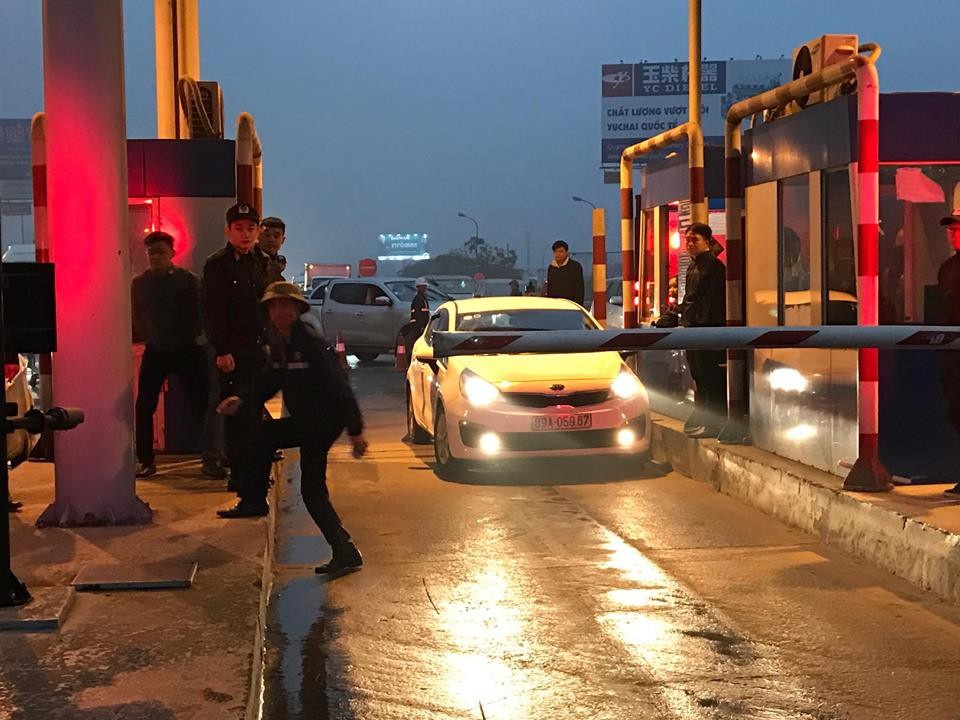 Trạm BOT quốc lộ 5 “hóa giải” chiêu tiền lẻ của tài xế - 10