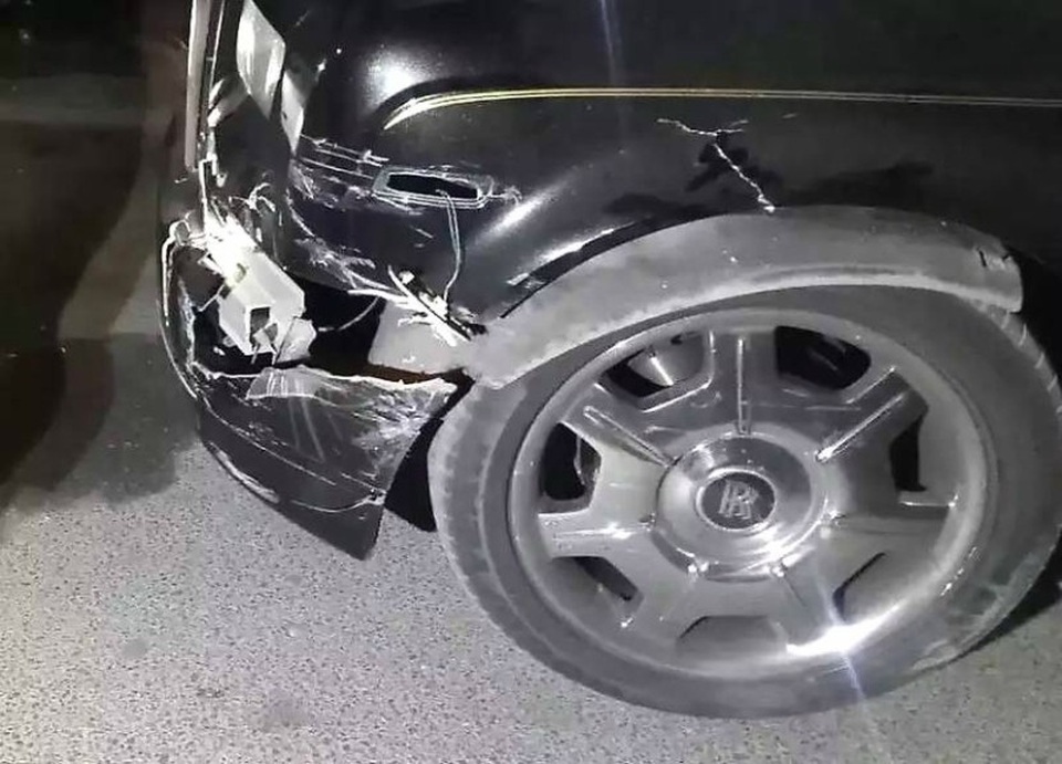 Sau tai nạn, chủ xe Rolls-Royce bảo tài xế xe Hyundai "bán nhà đi" - 5 Sau tai nạn, chủ xe Rolls-Royce bảo tài xế xe Hyundai "bán nhà đi" - 5