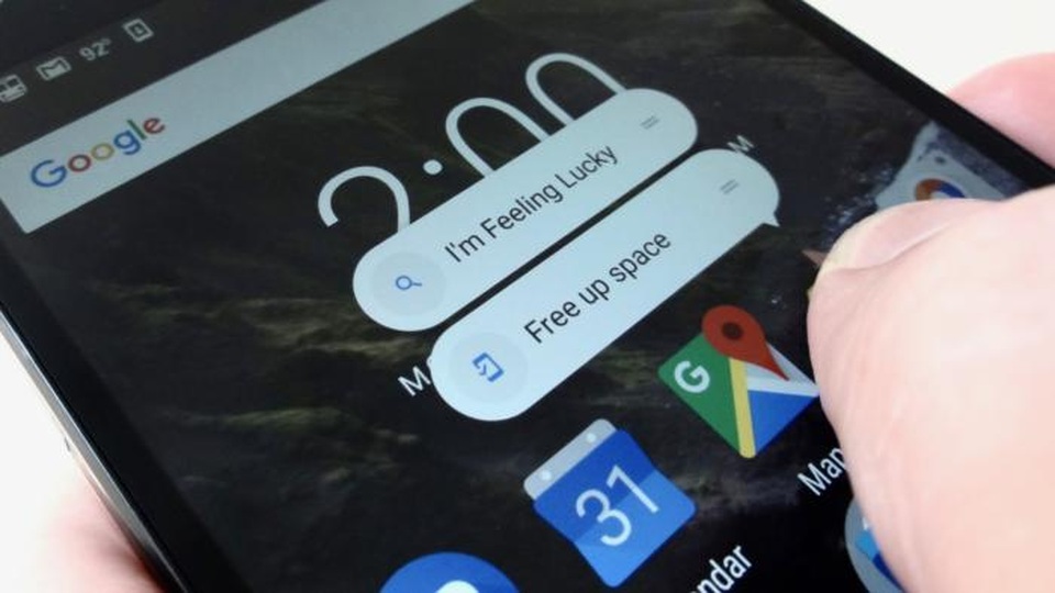 Android mang đến tùy chọn xóa tất cả ảnh và video vô cùng nhanh chóng và tiện lợi.