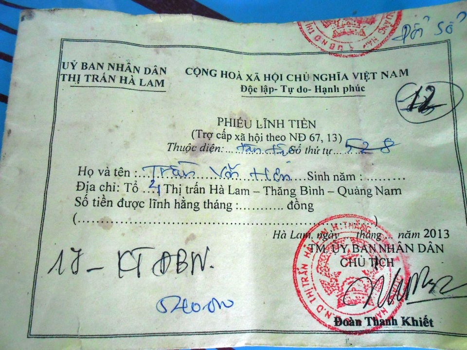 Bi kịch cả gia đình đều mắc bệnh teo rút chân tay - 5 Bi kịch cả gia đình đều mắc bệnh teo rút chân tay - 5