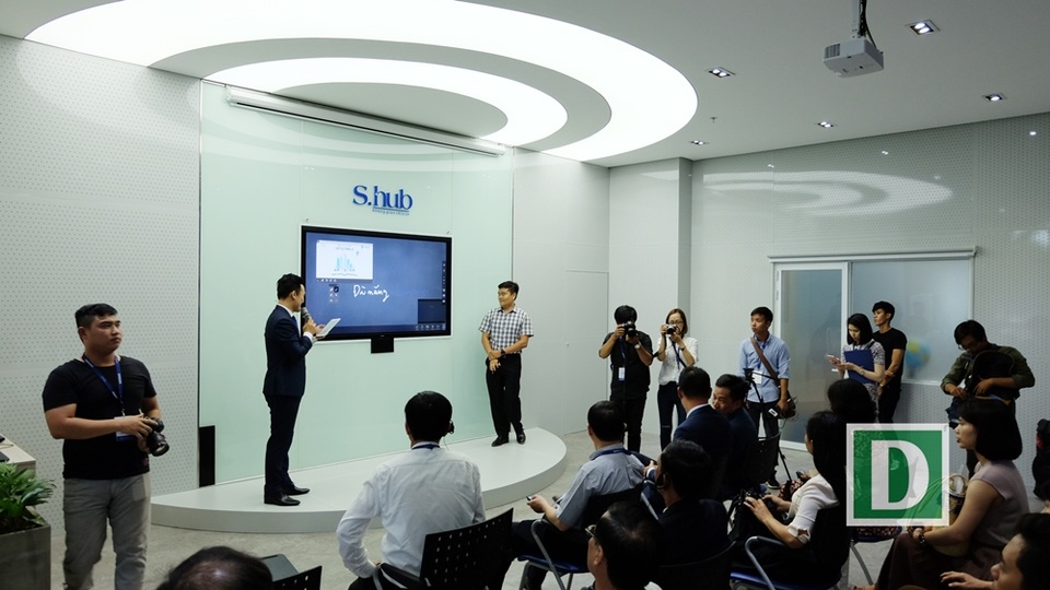 Thư viện Đà Nẵng ra mắt không gian chia sẻ S.hub - 3 Phòng nghe nhìn với các thiết bị trình chiếu nội dung đa phương tiện