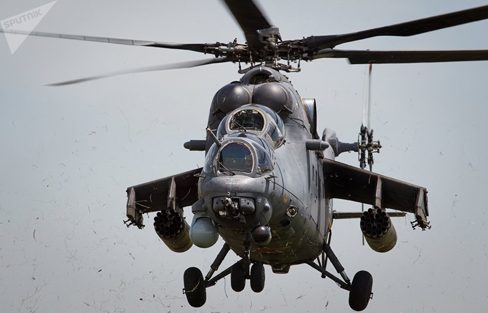 Trực thăng chiến đấu Mi-35M của Nga phô diễn sức mạnh - 6
Hệ thống Intrigan được trang bị máy chụp ảnh nhiệt học, với công nghệ quang học đời mới và kính trắc viễn lazer. Nó thậm chí còn có thể xác định được loại vũ khí mà kẻ địch đang dùng. (Ảnh: Sputnik)