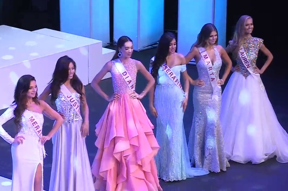 Các người đẹp top 10.