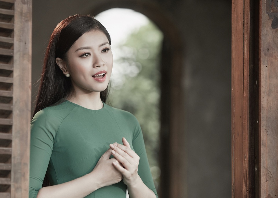 Sao mai Bích Hồng- Thu Hằng ra mắt MV mừng ngày Phụ nữ Việt Nam - 5