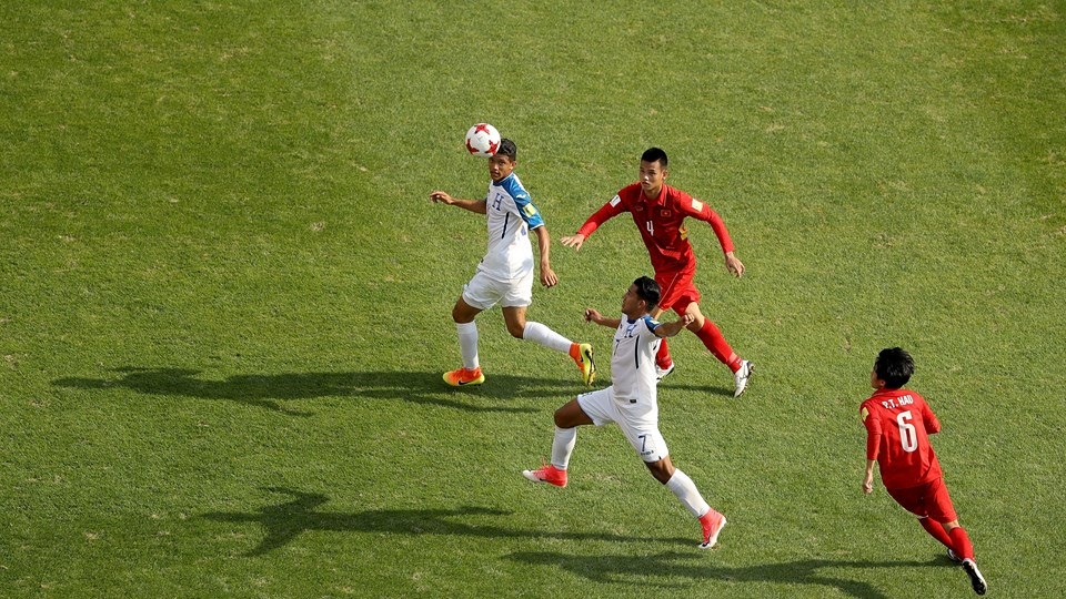 Khoảnh khắc đẹp trong ngày U20 Việt Nam chia tay giấc mơ World Cup - 20
U20 Việt Nam đã chơi hết mình