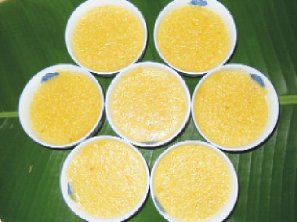 Bánh ú tro đắt hàng dịp Tết Đoan Ngọ - 7 Chè kê được người Hội An ưa chuộng