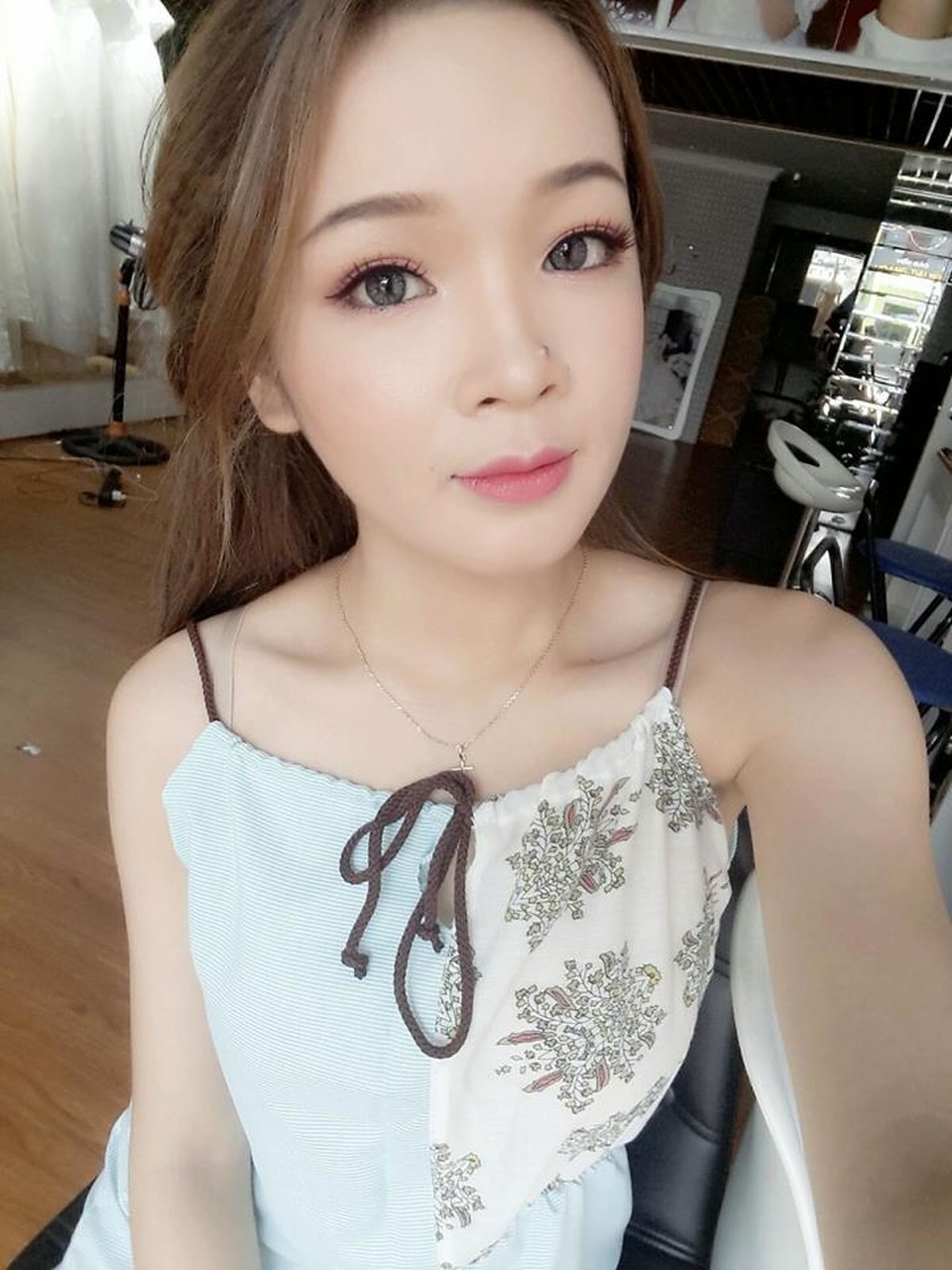 Hình ảnh "dậy thì thành công" của những cô gái tuổi teen - 8 Và Quỳnh Như năm 19 tuổi