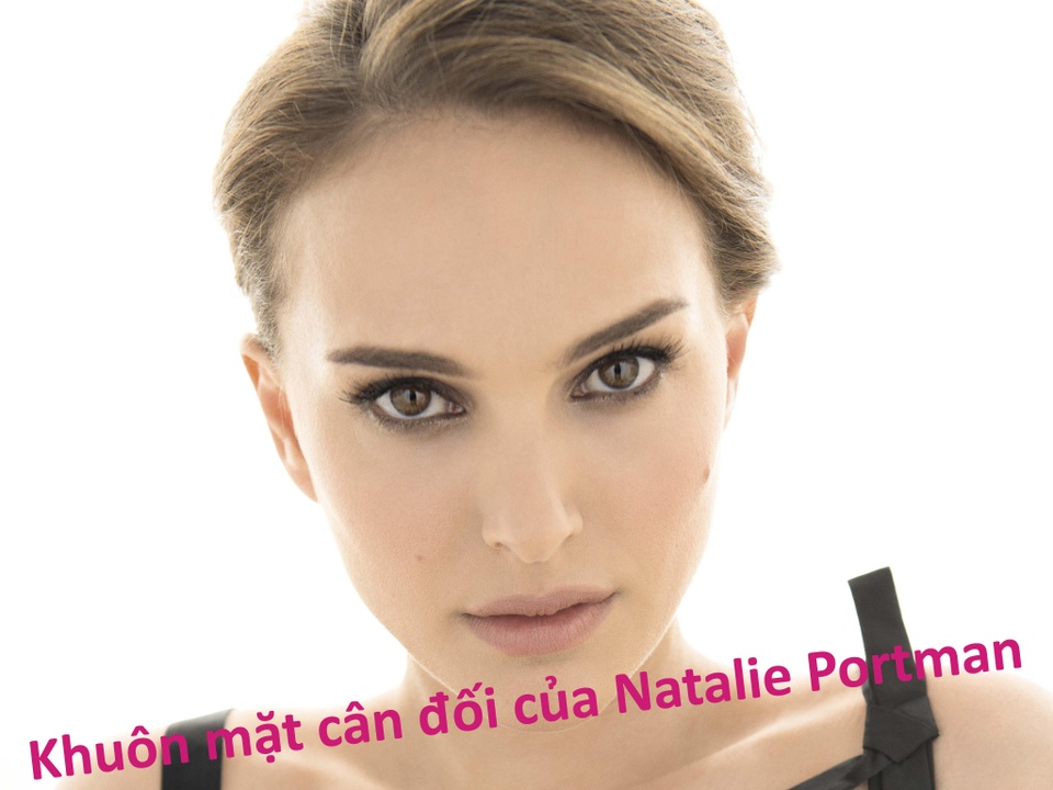“Công thức” cho vẻ đẹp hoàn hảo của nữ giới - 7 Trong nghiên cứu so sánh hai nửa mặt, Natalie Portma có được số điểm cao vì sự cân đối.