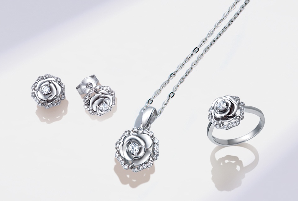 Nhiều bộ sưu tập trang sức được ưu đãi "khủng" - 7